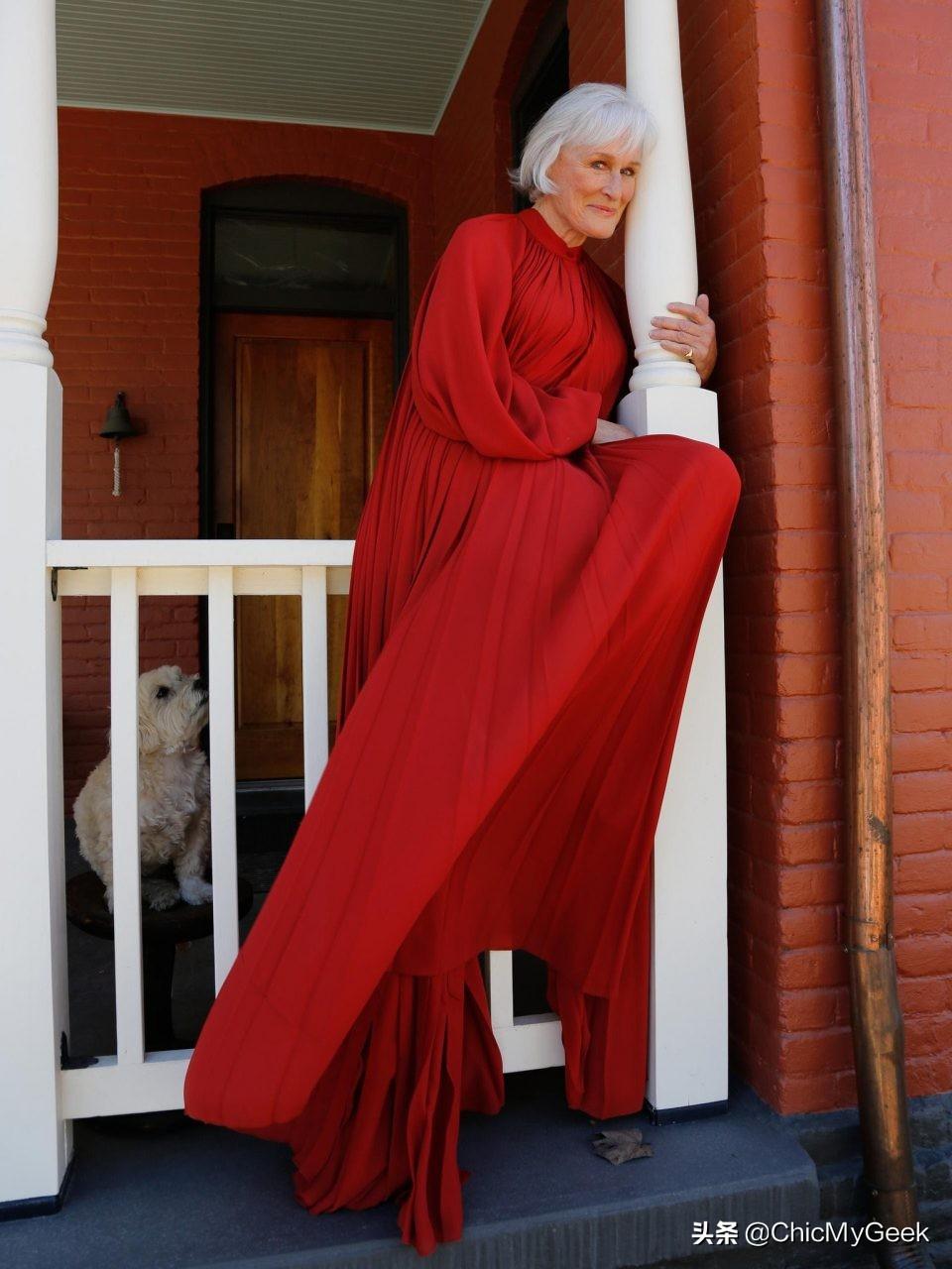 女星红毯造型2021_美国红毯女星写真_女星红毯盘点