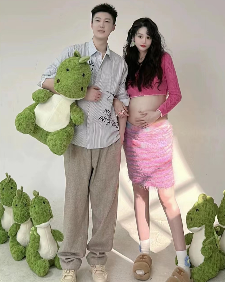 广州孕妇照微博_广州孕妇模特_广州网红孕妇写真