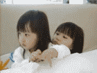 双胞胎姐妹特效视频_双胞胎姐妹网红写真视频_视频双胞胎写真姐妹红网