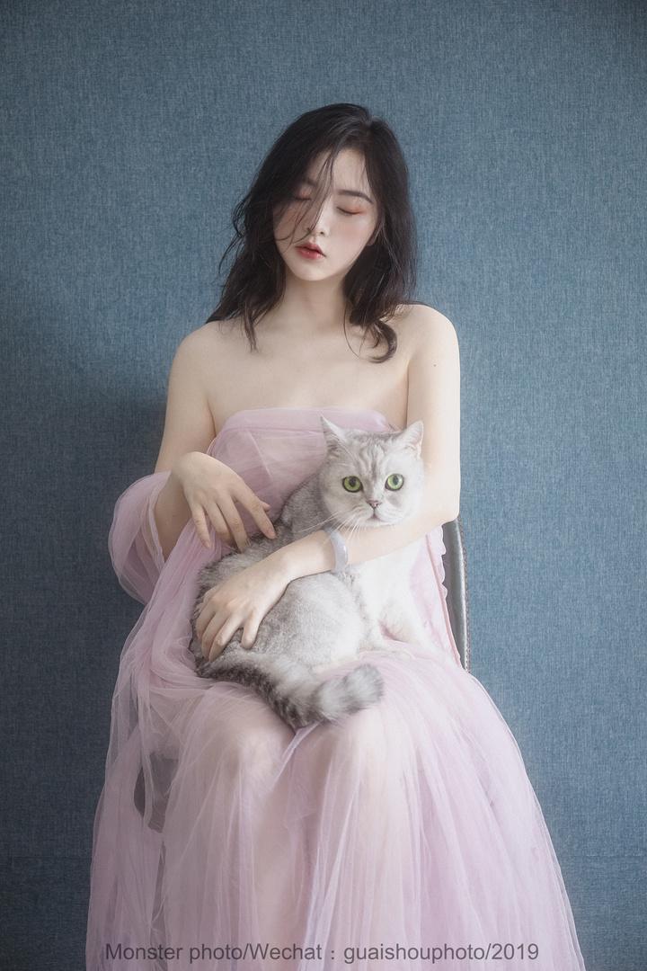 网红duebass写真事件_pooky网红猫是什么猫_写真女网红猫