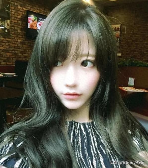 韩国第一美少女yurisa福利写真妹子